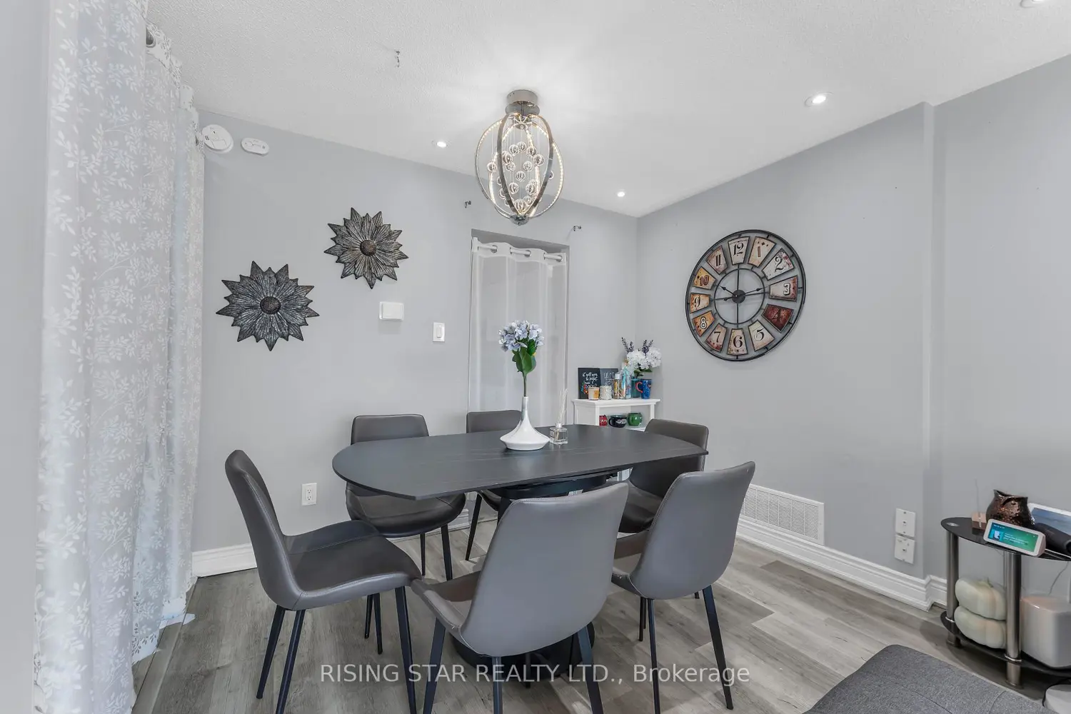 Additional image 7 of 7440 Goreway Drive 2