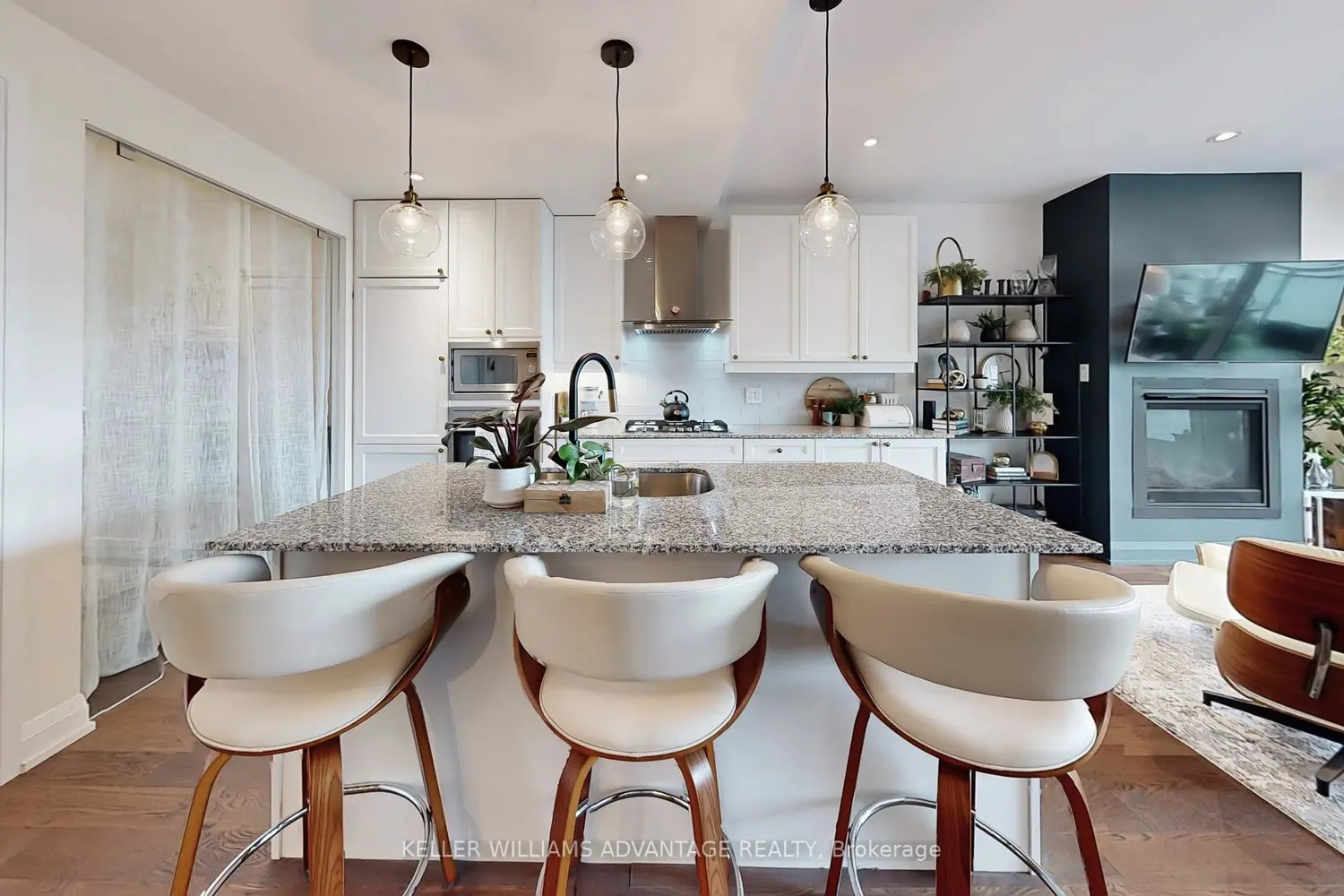 Additional image 8 of 200 Woodbine Avenue 308