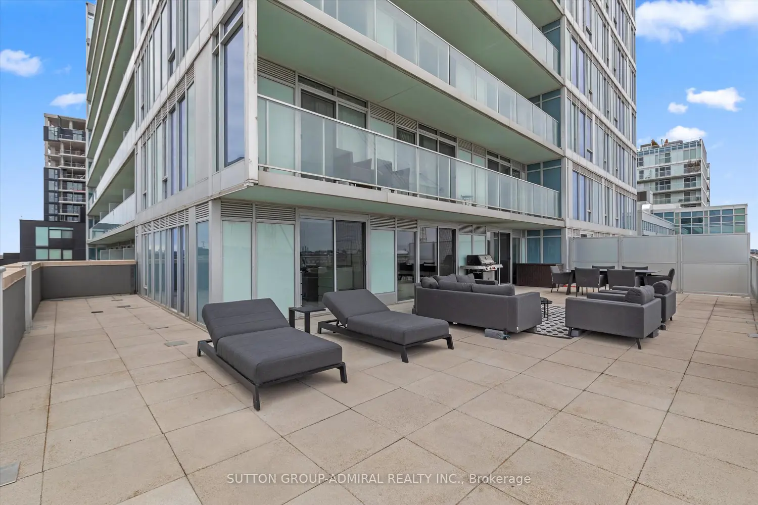 Additional image 16 of 555 Wilson Avenue 703E