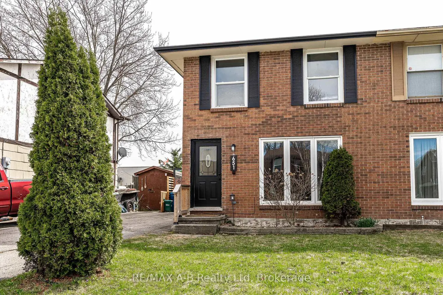 Additional image 2 of 651 Devon Street