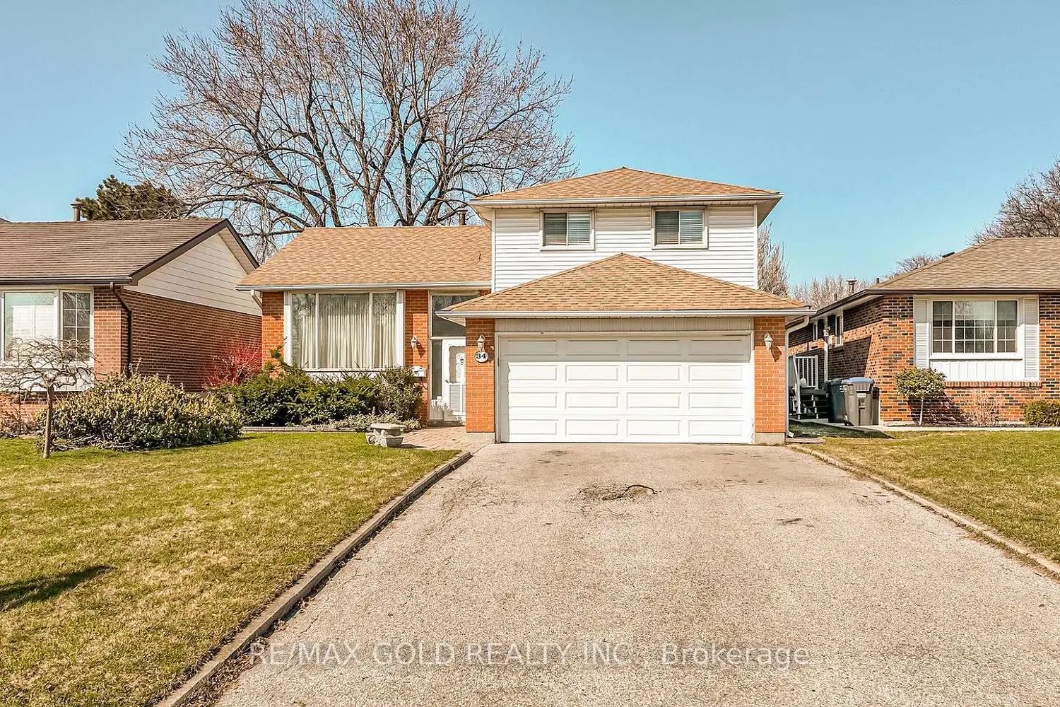 34 Deerfield Crescent