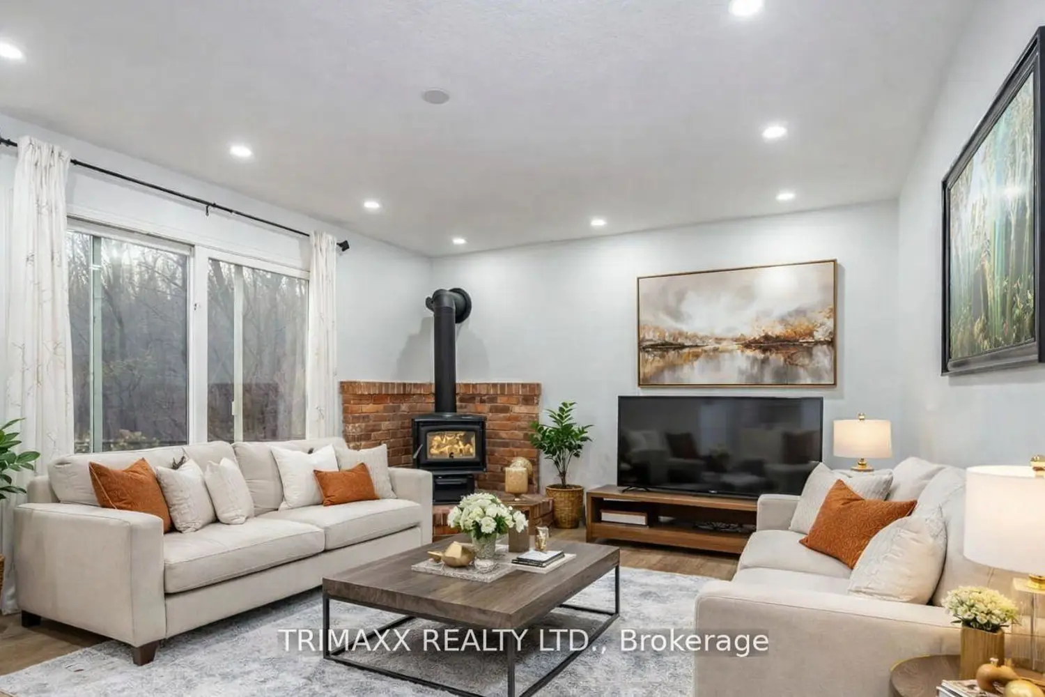 16668 Humber Station Road photo 4