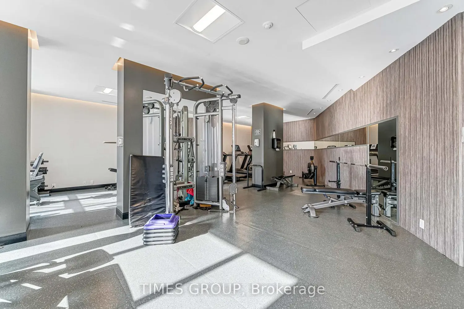 Additional image 18 of 500 Sherbourne Street 2302