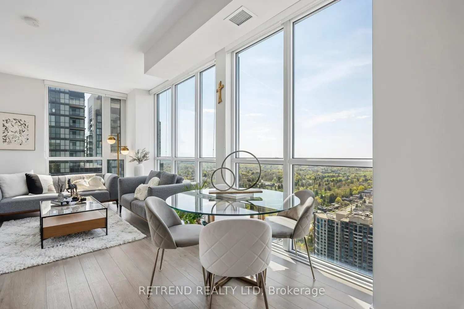 5180 Yonge Street 3209