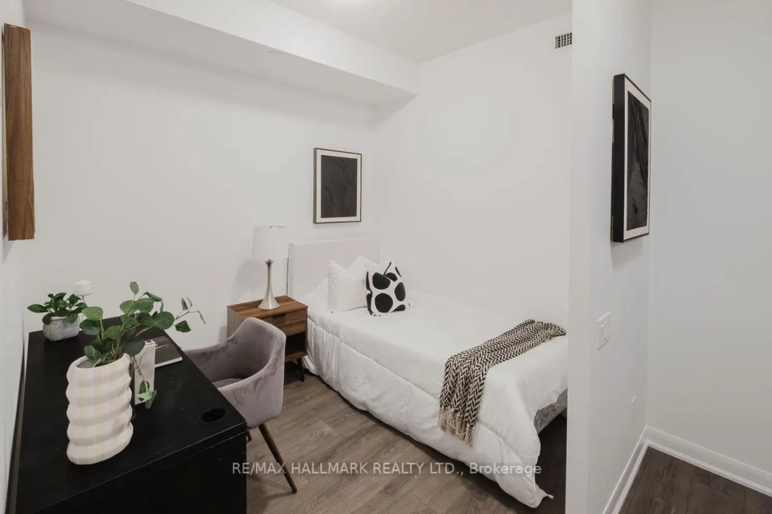 Additional image 19 of 5162 Yonge Street 3102