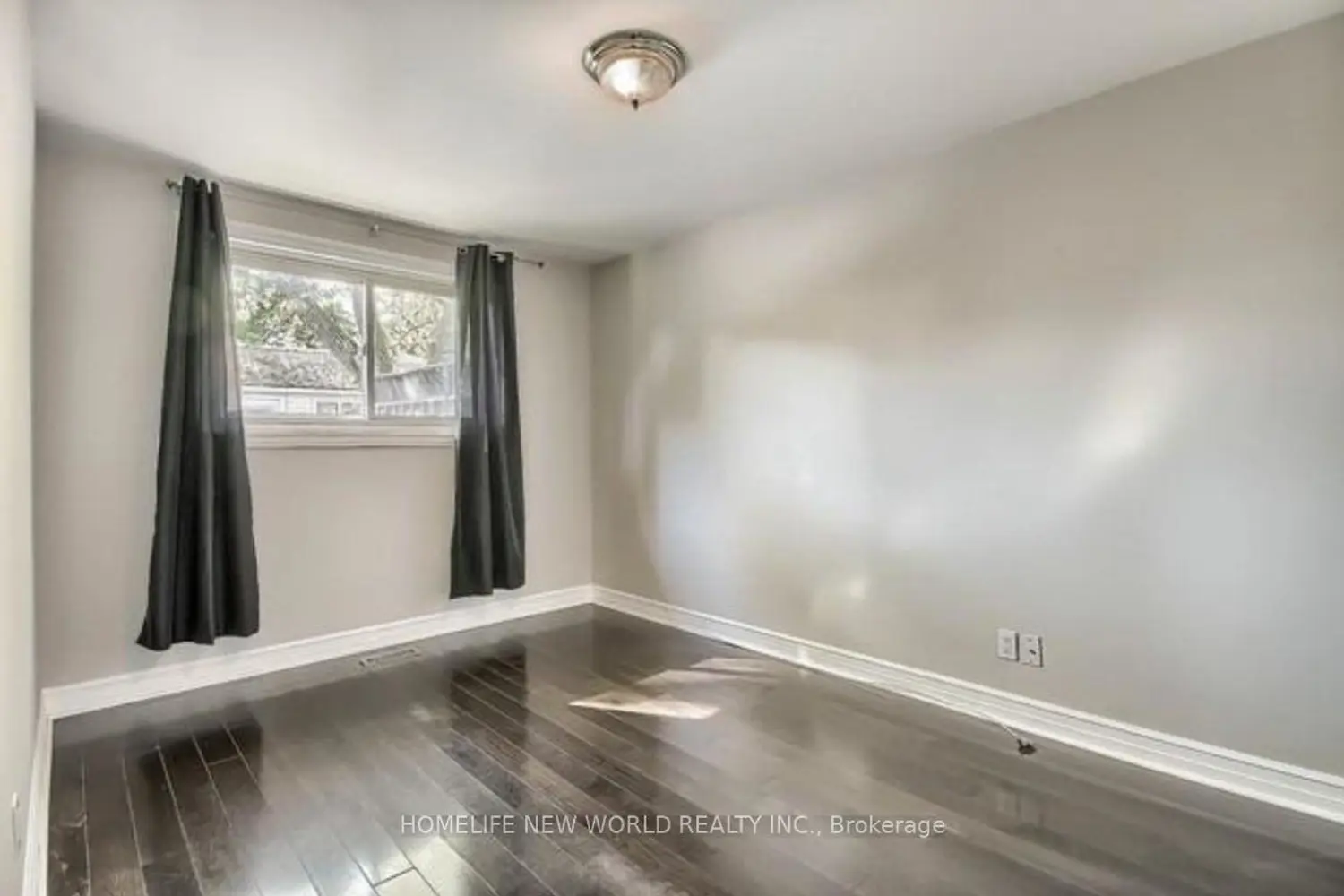 Additional image 9 of 756 Elgin Street