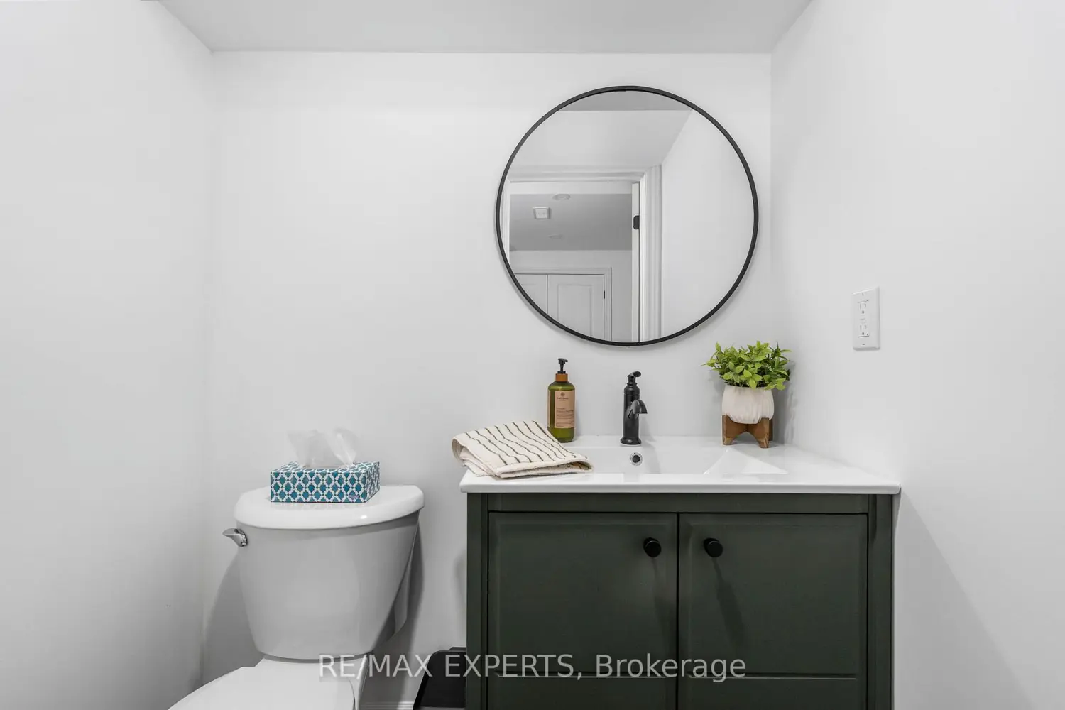 Additional image 17 of 1473 Blackmore Street