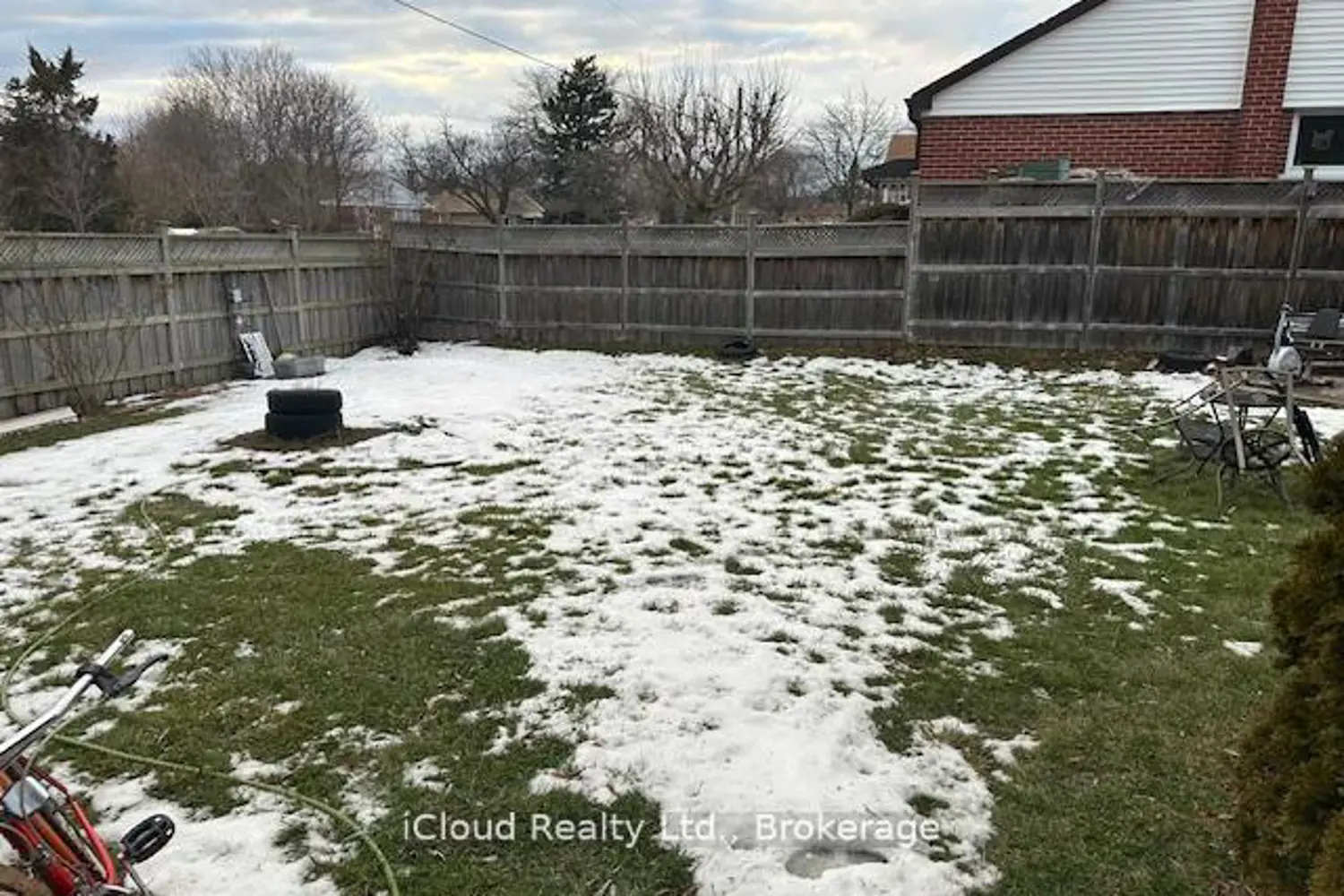 Additional image 17 of 38 Kawartha Avenue