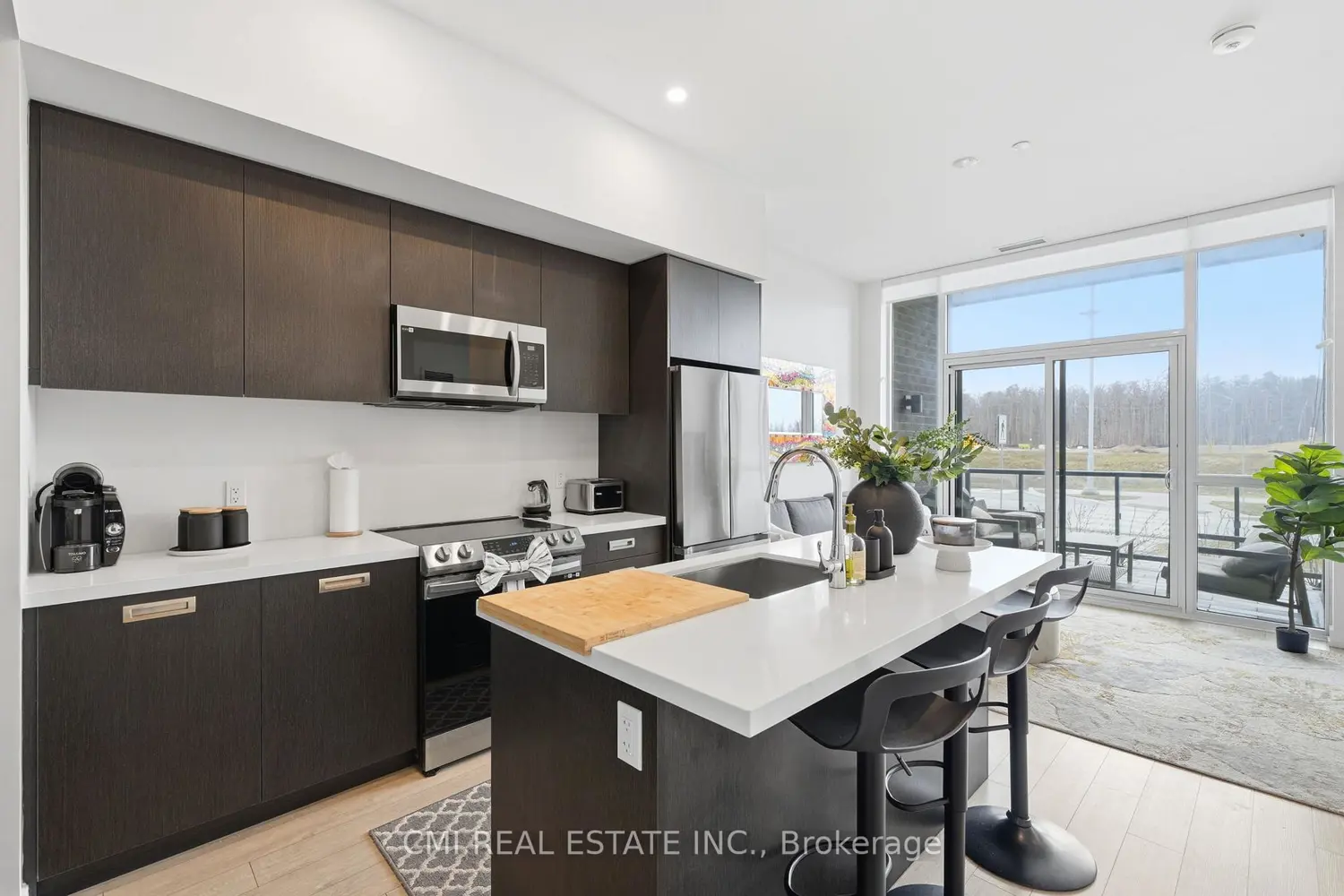 Additional image 7 of 415 Sea Ray Avenue 106