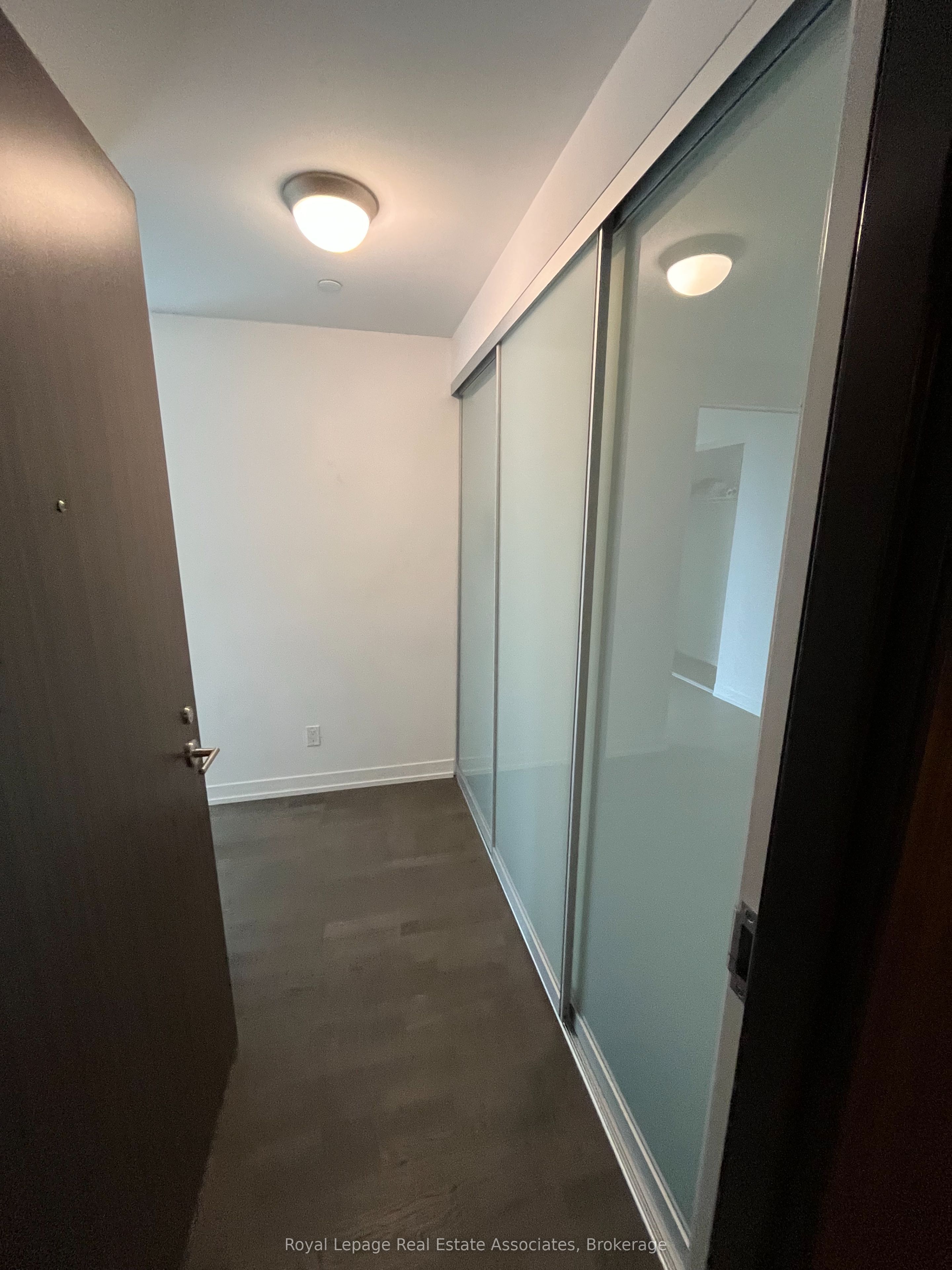 Additional image 4 of 439-461 Adelaide Street W, Toronto, ON, M5V 0L6
