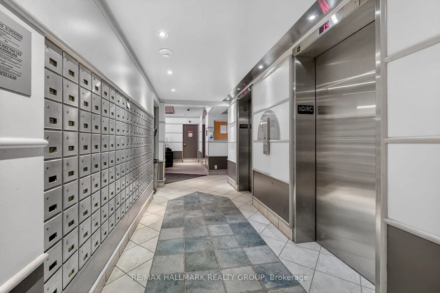 Additional image 3 of 158C Mcarthur Avenue 1408