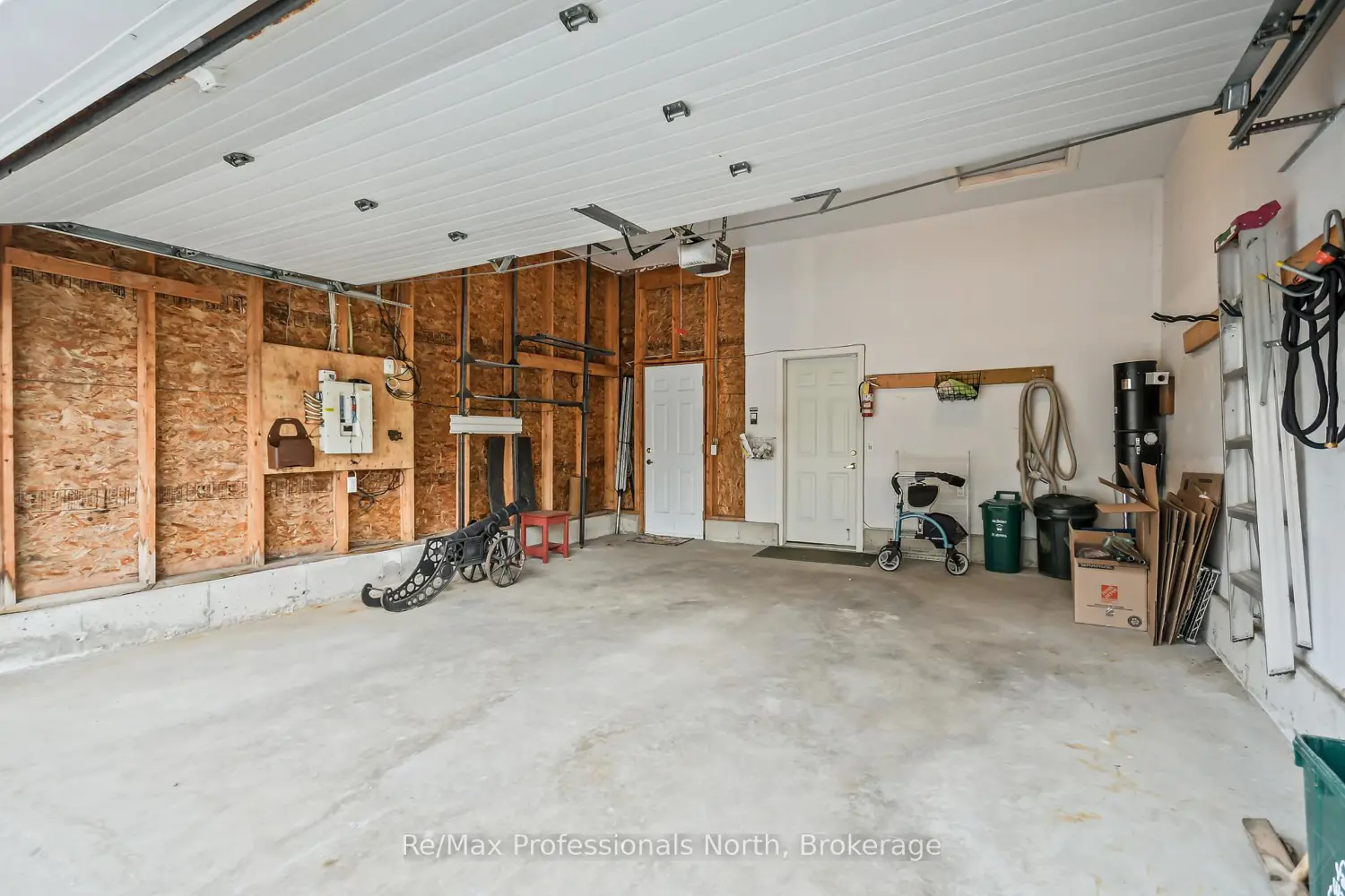 Additional image 17 of 117 Hedgewood Lane
