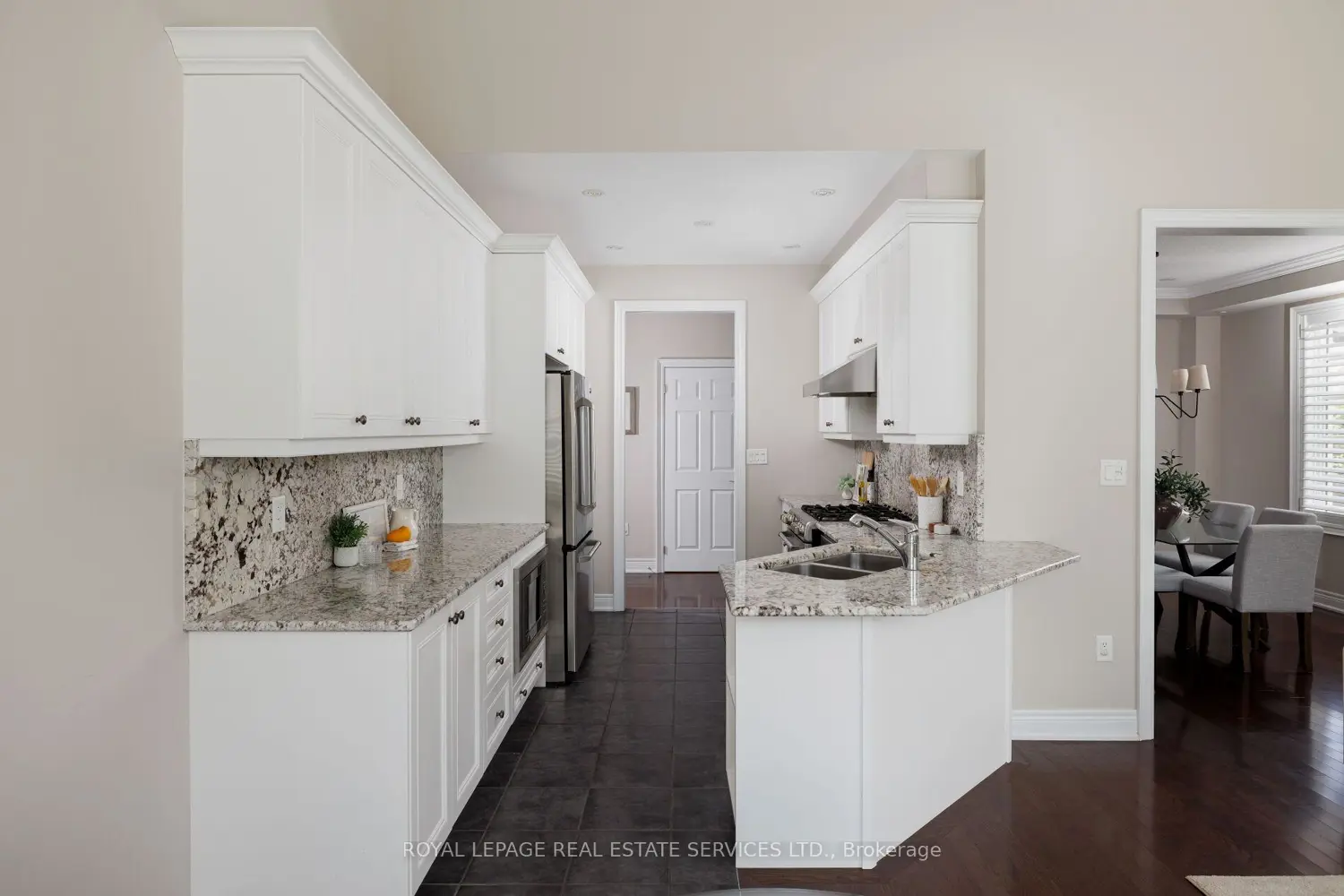 Additional image 7 of 3353 Liptay Avenue 26