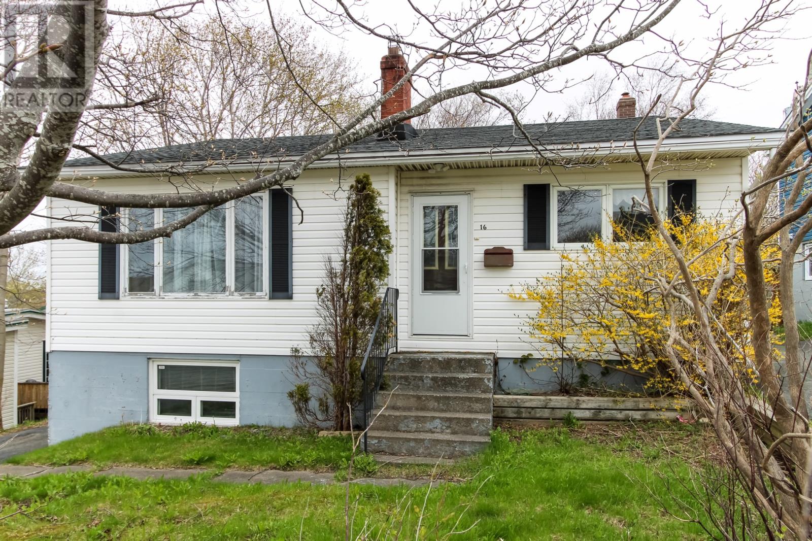 16 Polina Road, St. John's, NL, A1B3K7