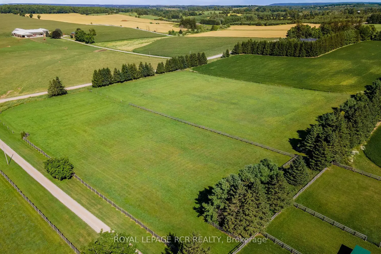 Additional image 12 of 6122 Ninth Line