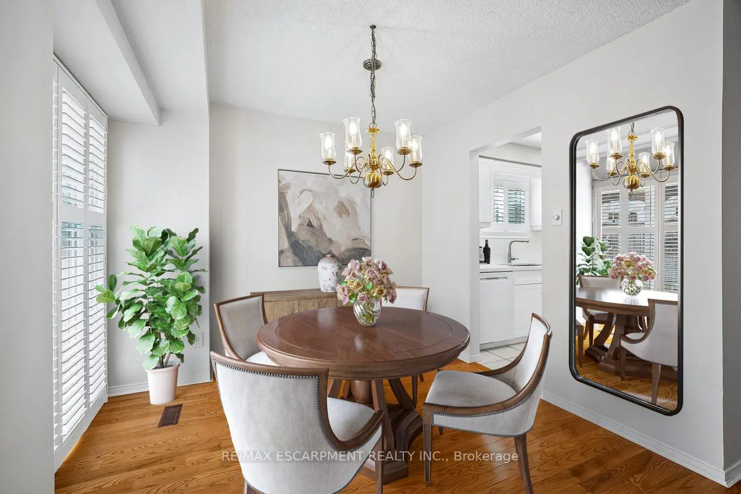 Additional image 6 of 5255 Lakeshore Road 30