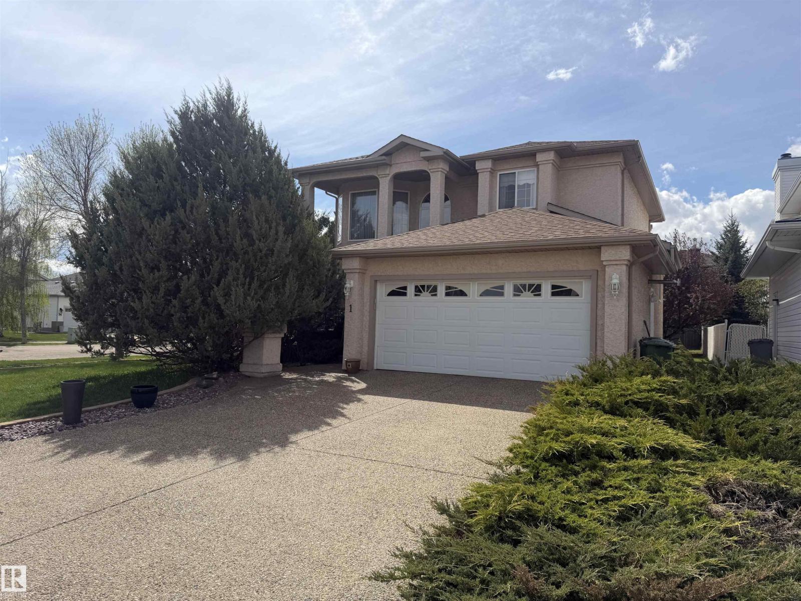 #1 Colonial Close, Beaumont, AB, T4X1M2 photo 2