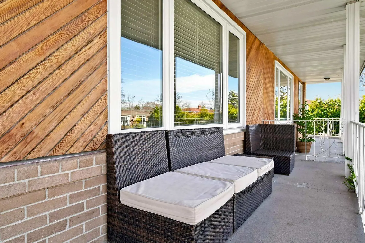 Additional image 2 of 33 Danesbury Crescent