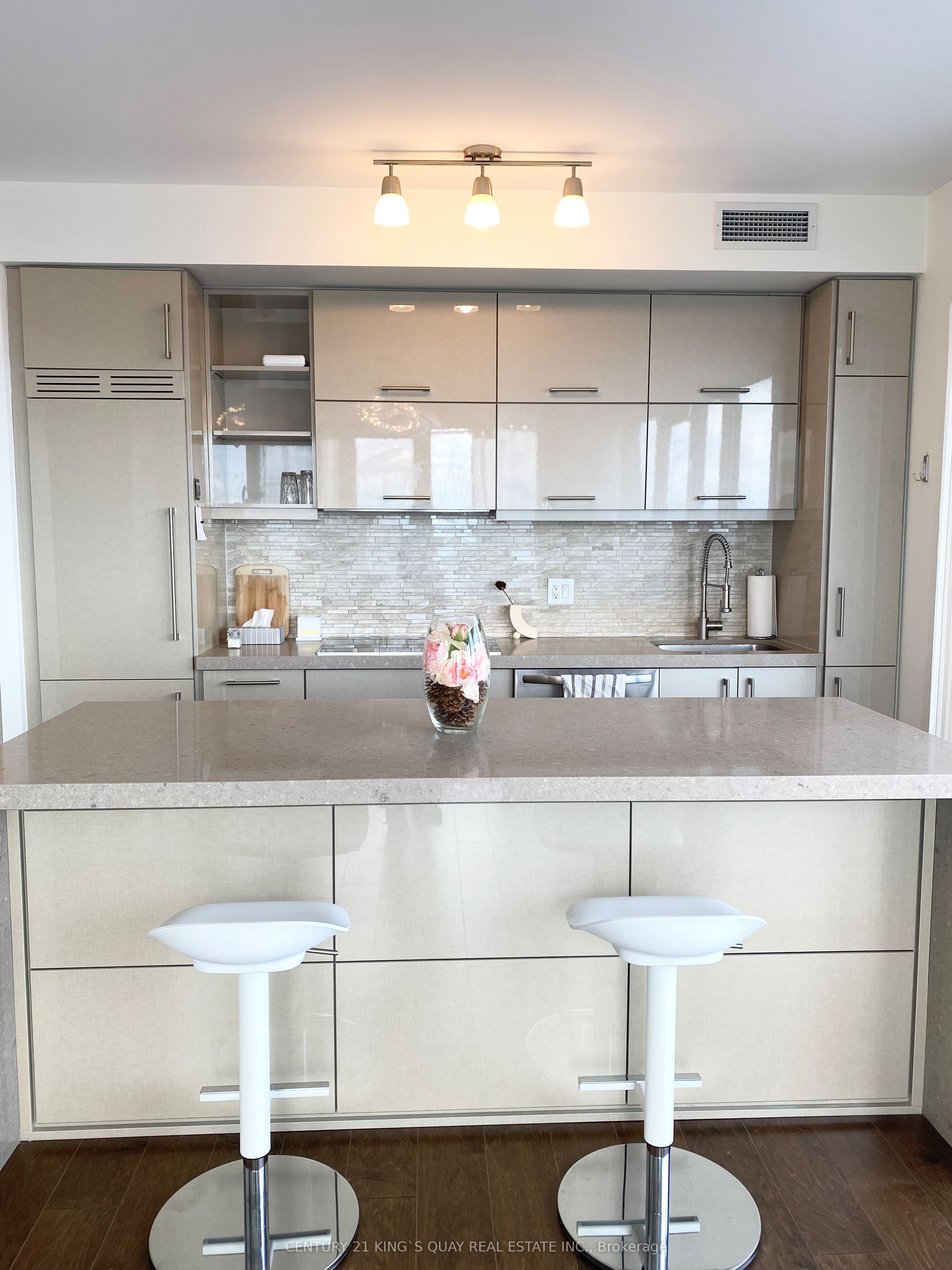 Additional image 6 of 3704-1080 Bay Street, Toronto, ON, M5S 0A5