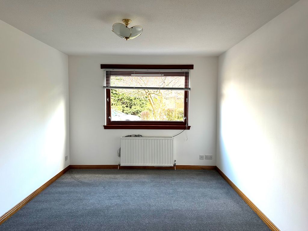 Additional image 3 of 2 bed flat to rentGartcows Place, Falkirk FK1