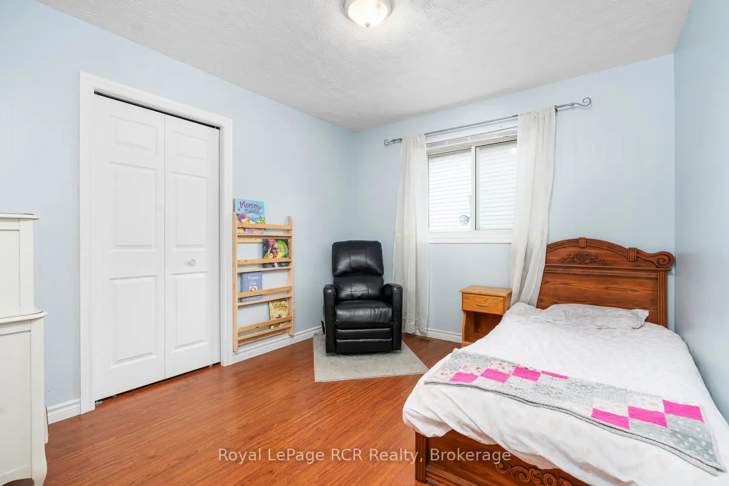 Additional image 8 of 246 16Th Avenue Crescent