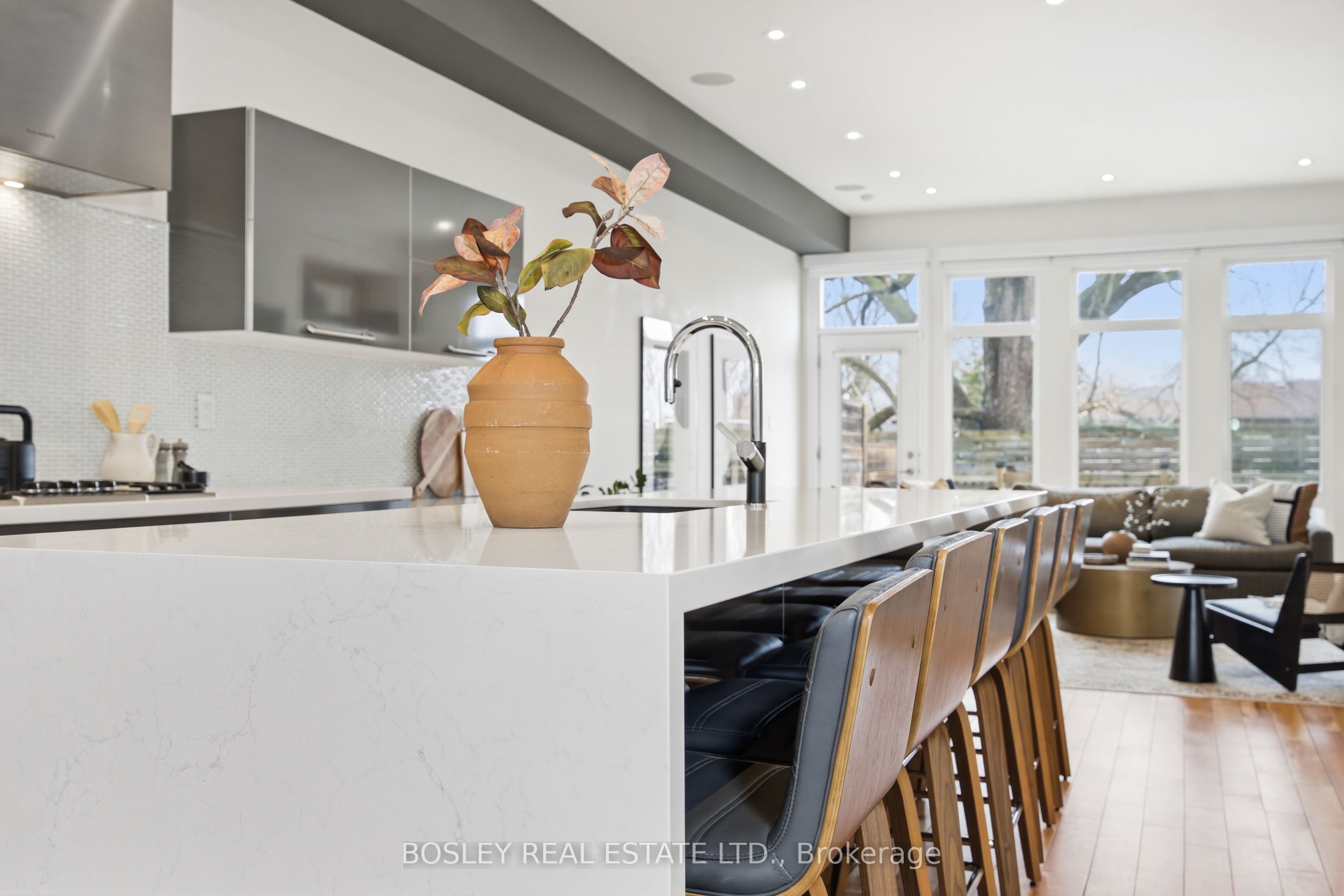 Additional image 5 of 17 Vince Avenue, Toronto, ON, M4L 0A6