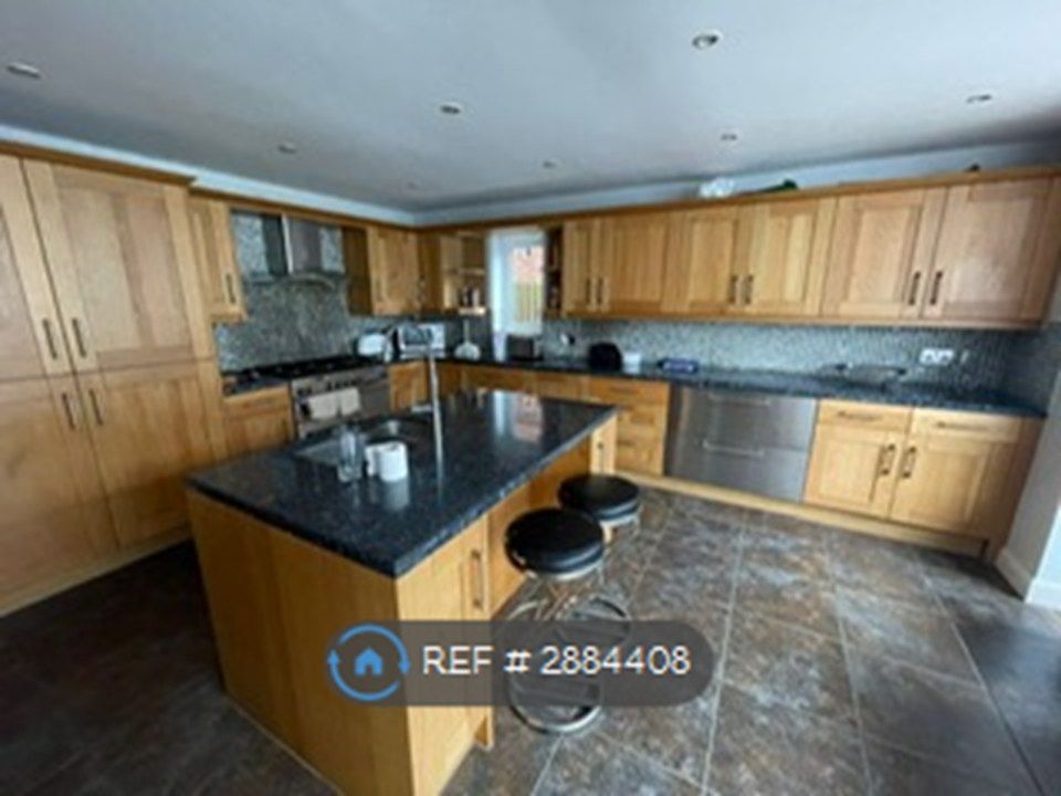 Additional image 15 of 5 bed detached house to rentNew Hampshire Close, Warrington WA5