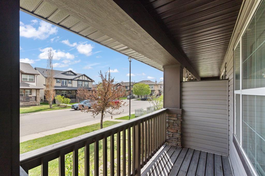 Additional image 3 of 14 Luxstone Point SW, Airdrie, AB, T4B 0H8