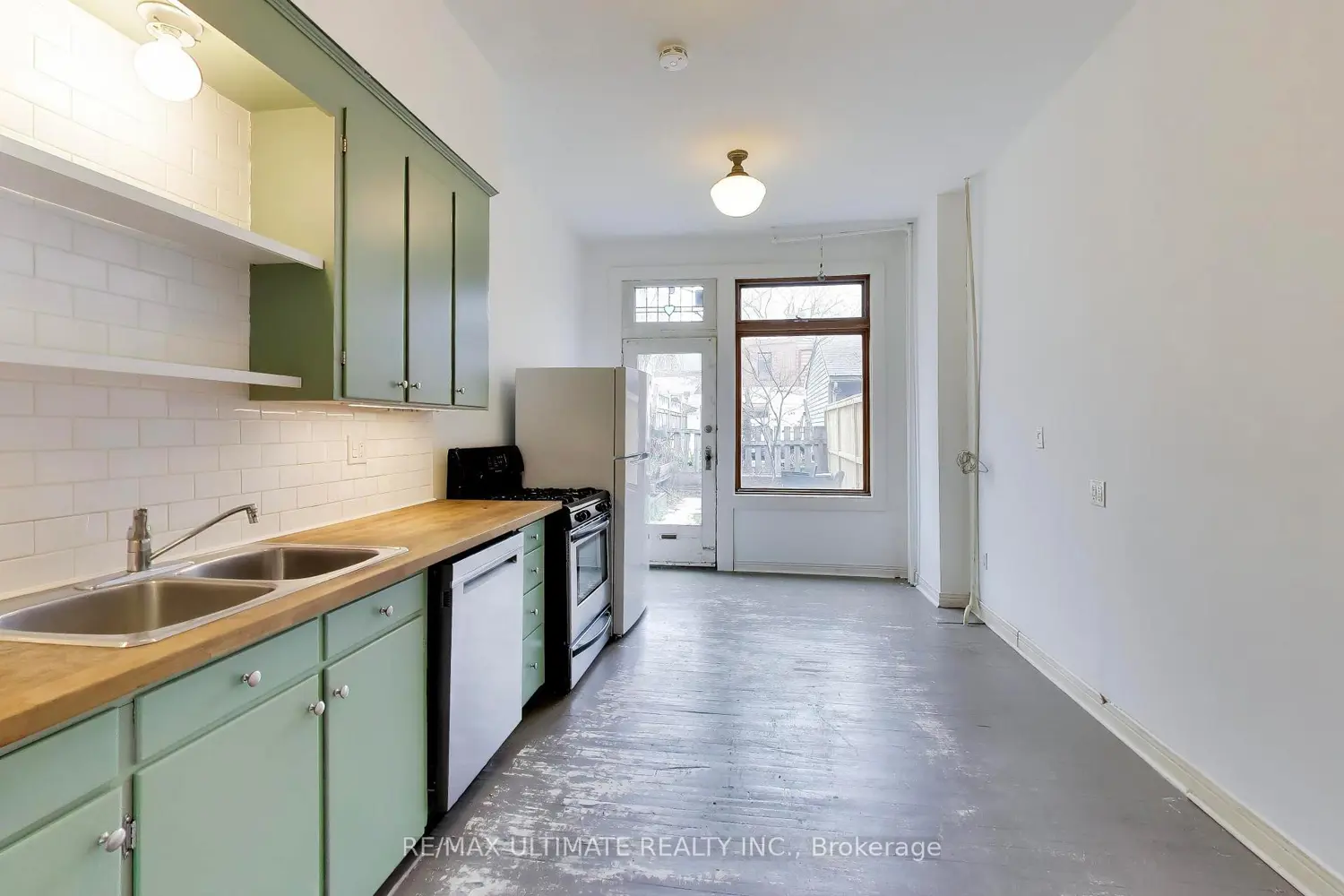 Additional image 5 of 35 Manning Avenue