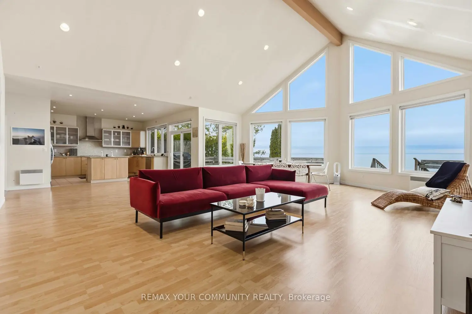 Additional image 4 of 1082 Loon Road