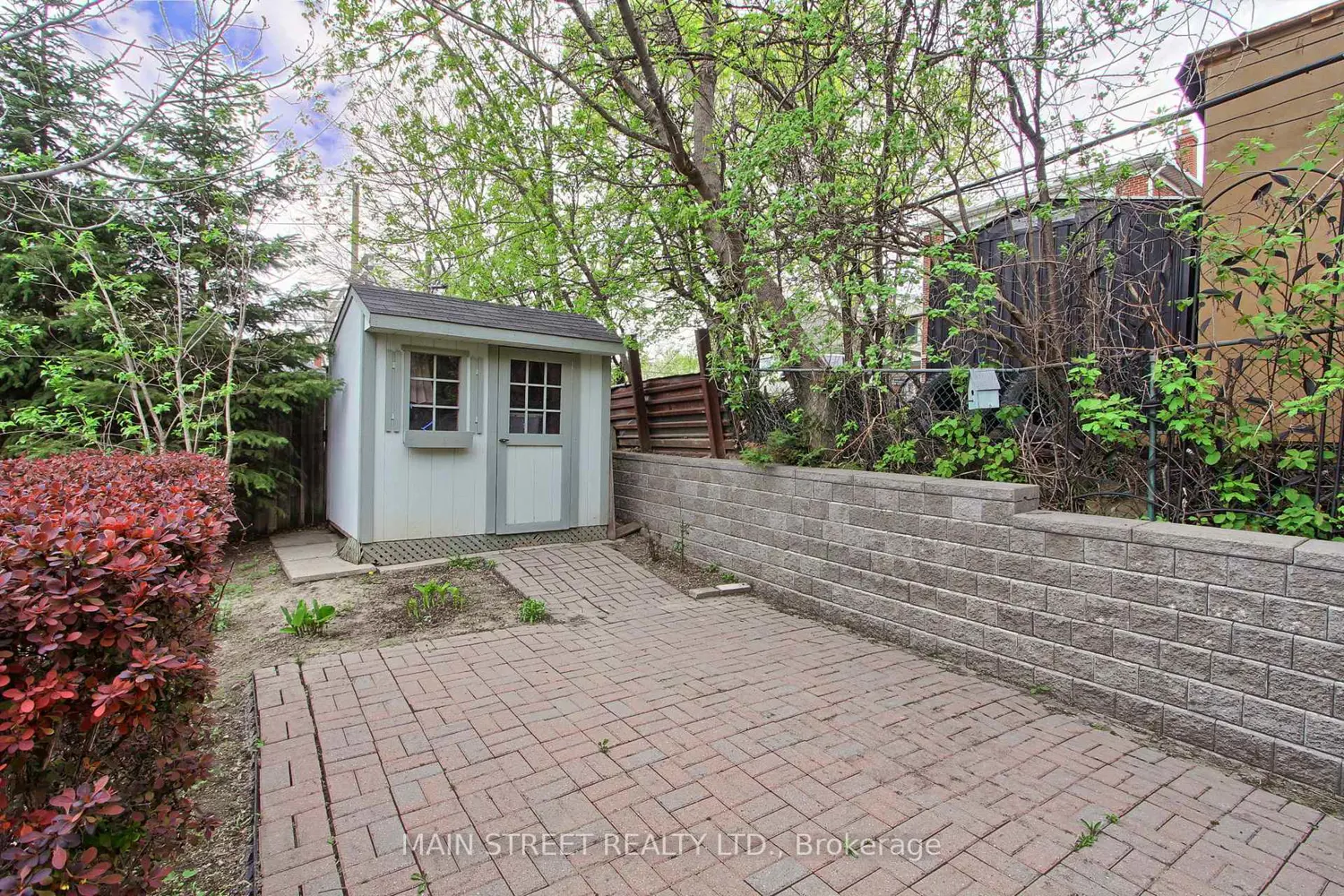 Additional image 16 of 595 Northcliffe Boulevard