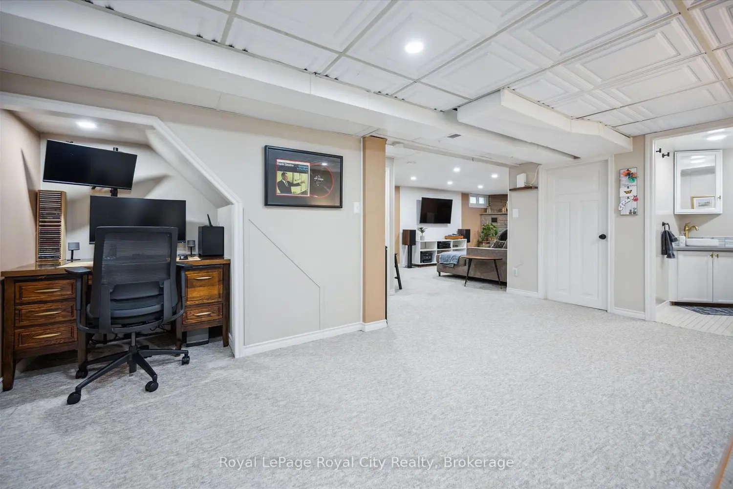 Additional image 15 of 94 Webster Street