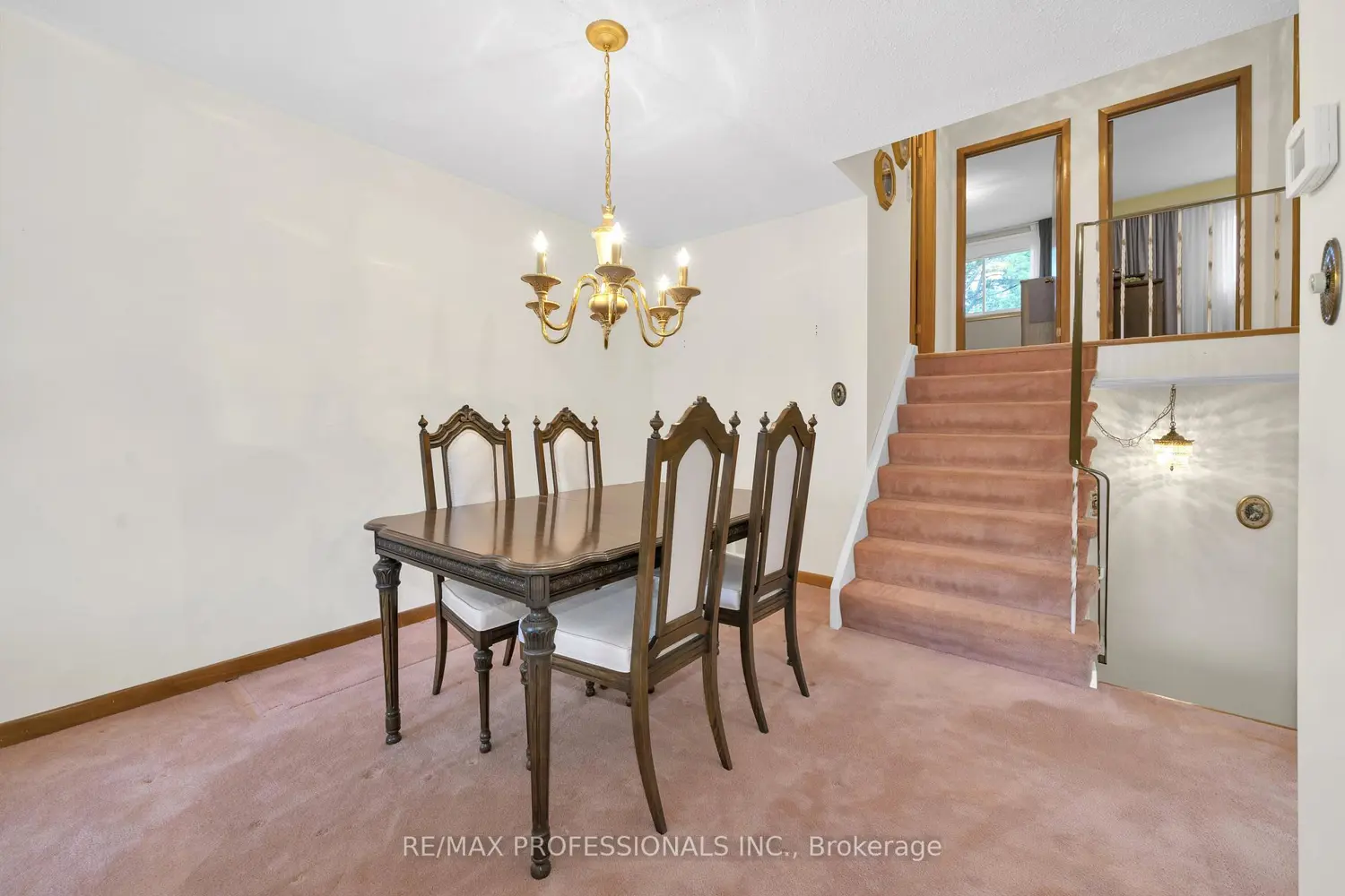Additional image 10 of 1877 Silverberry Crescent