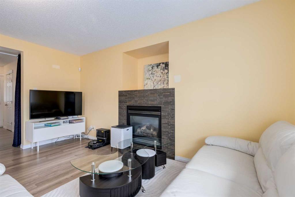 Additional image 6 of 324 Evermeadow Road SW, Calgary, AB, T2Y 4X2
