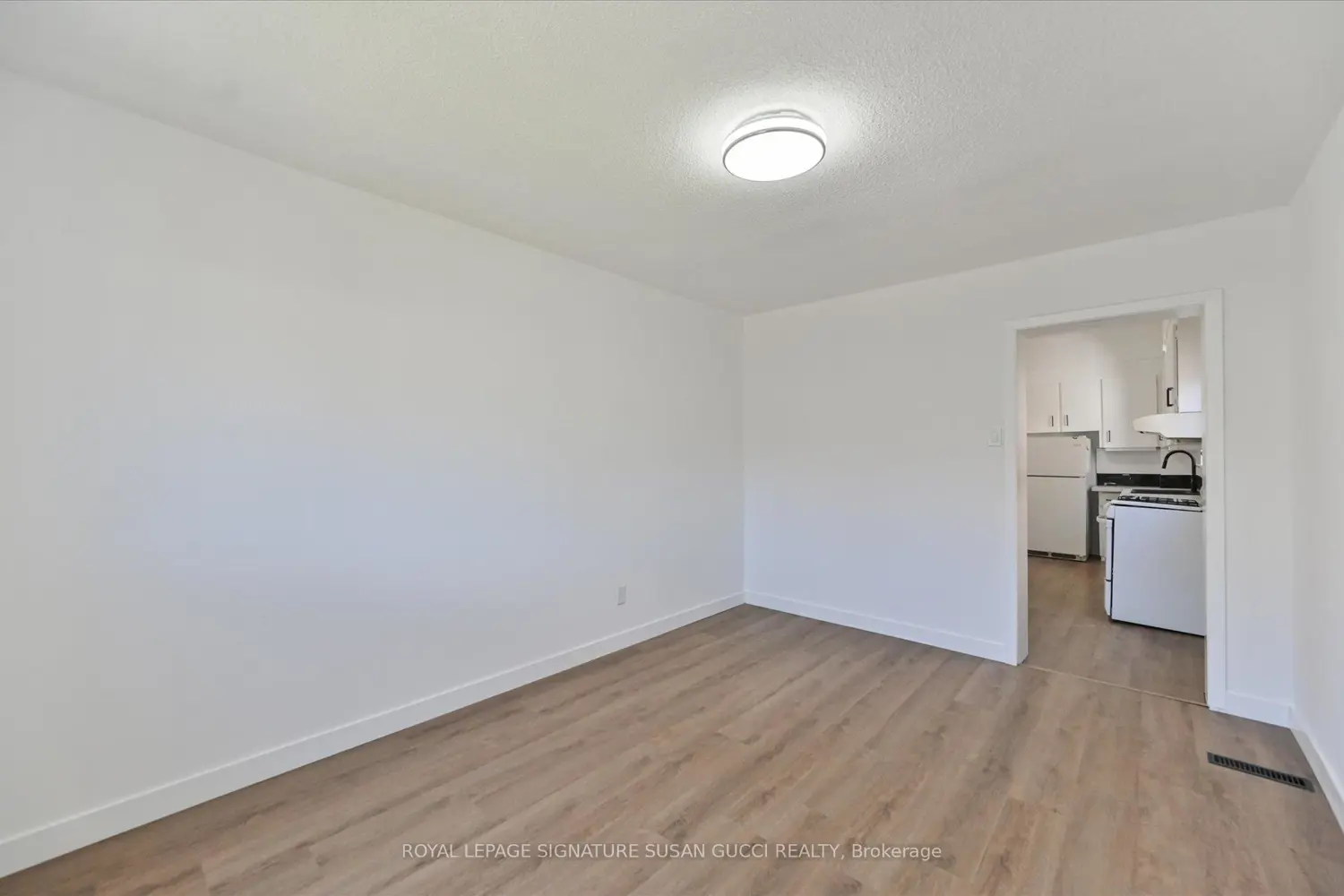 Additional image 7 of 493 Ossington Avenue