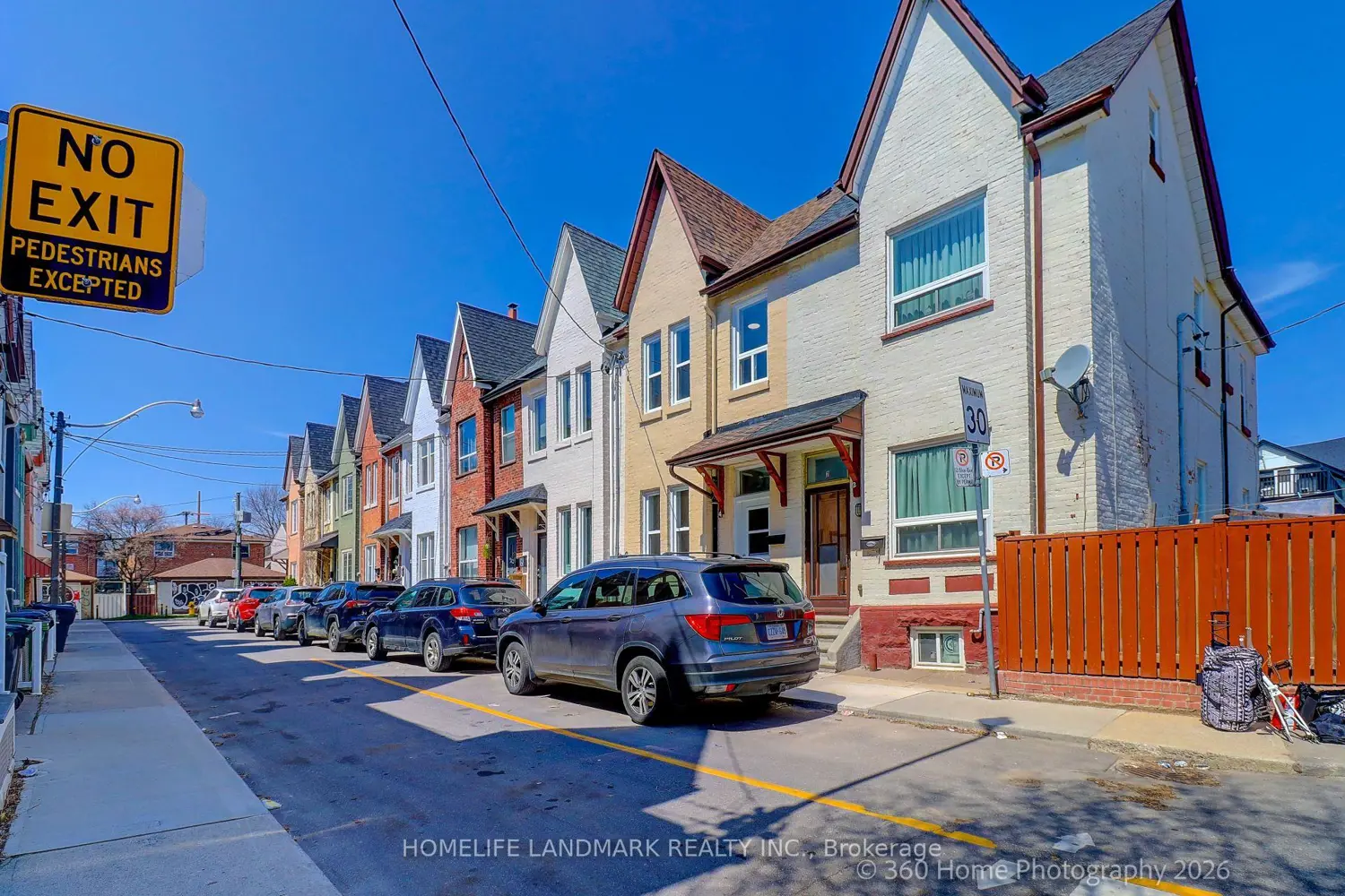 4 Andrews Avenue