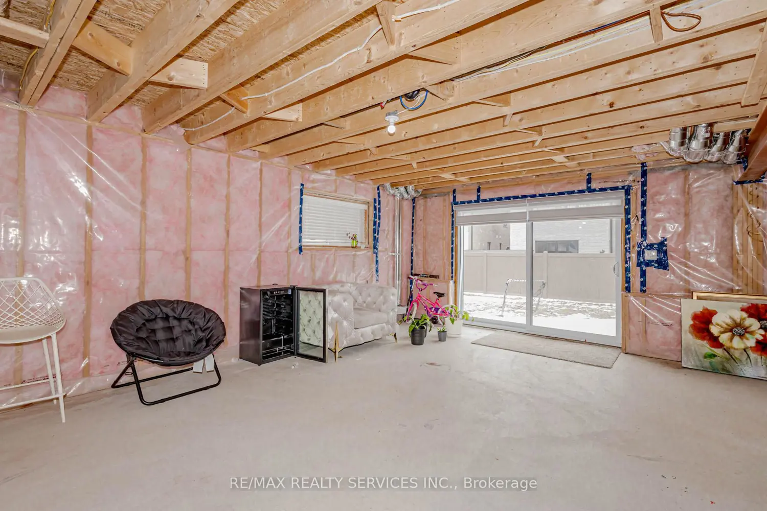 Additional image 19 of 130 Pondcliffe Drive