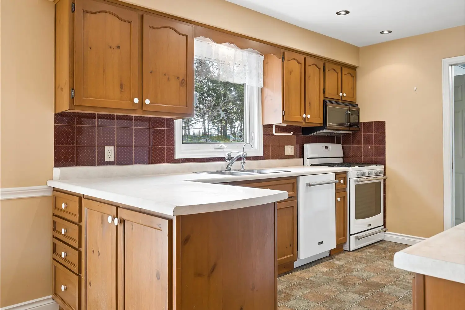 Additional image 5 of 28 Strauss Court
