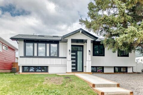 Additional image 7 of 1115 Lake Wapta Road SE, Calgary, AB, T2J 2P3