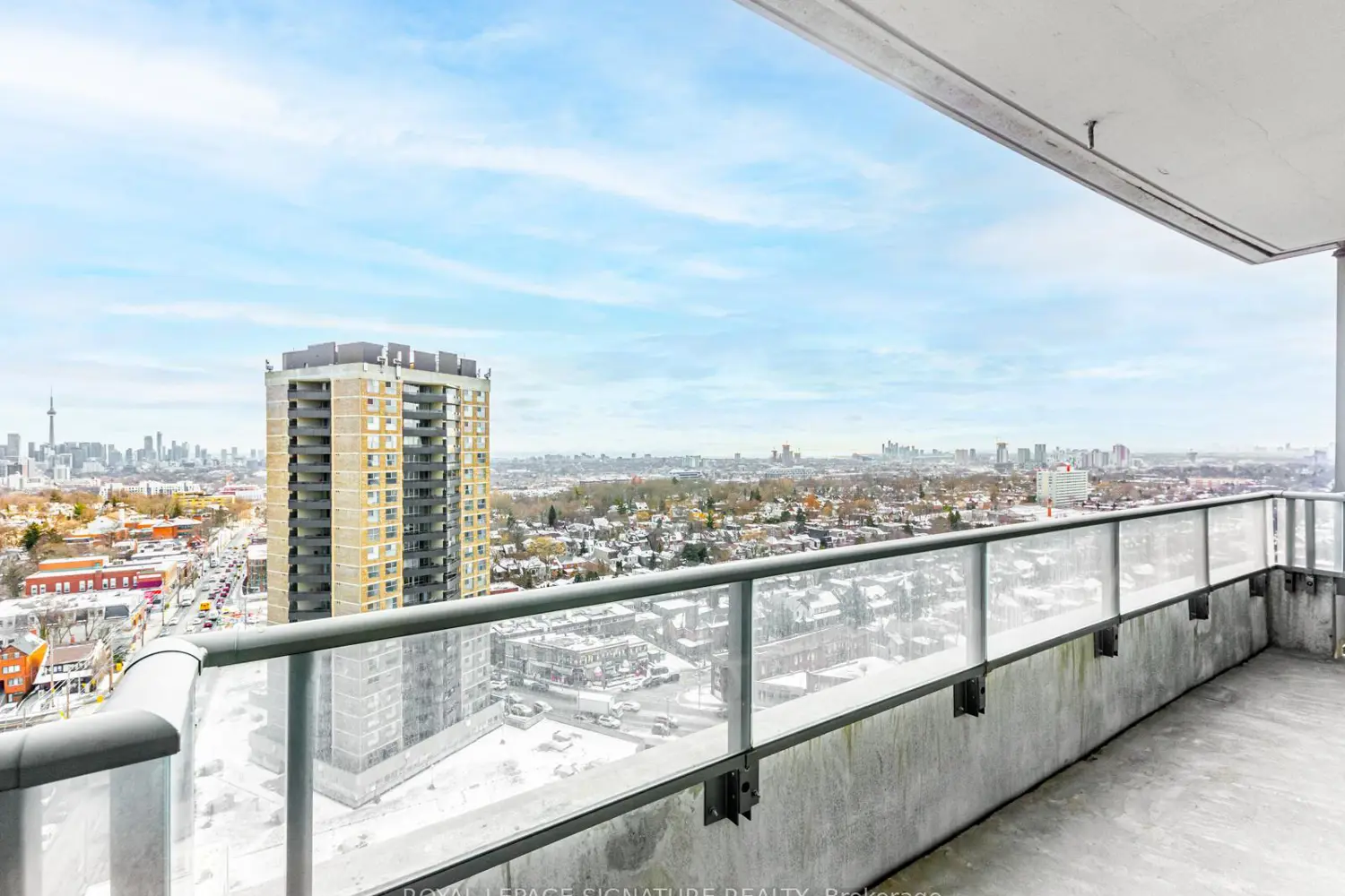 Additional image 18 of 500 St Clair Avenue 1607