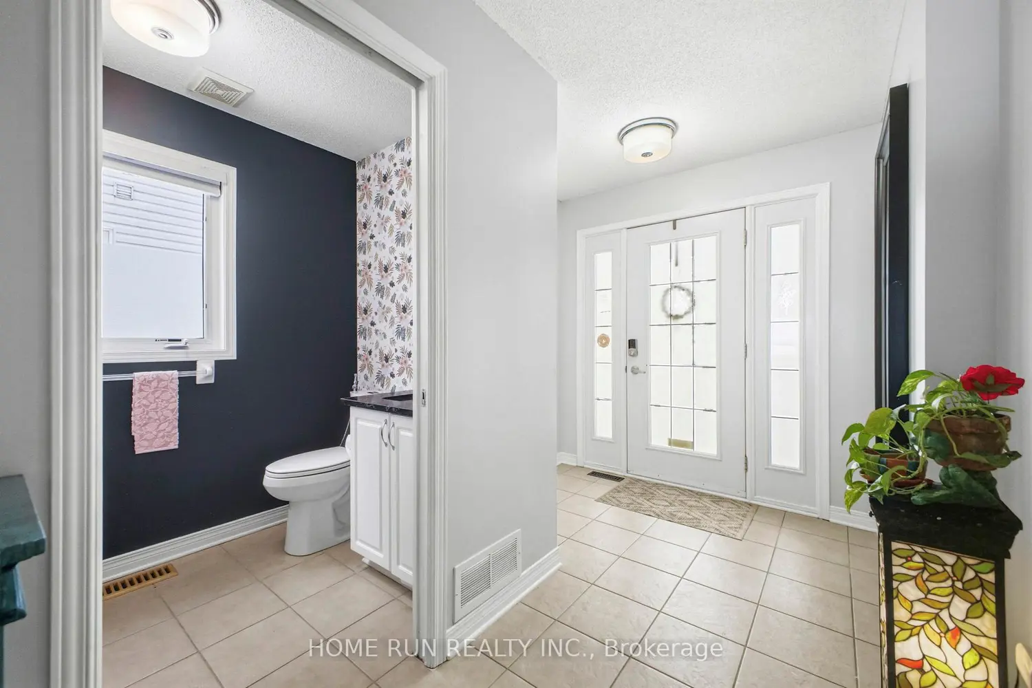 115 Beaumont Avenue photo 2