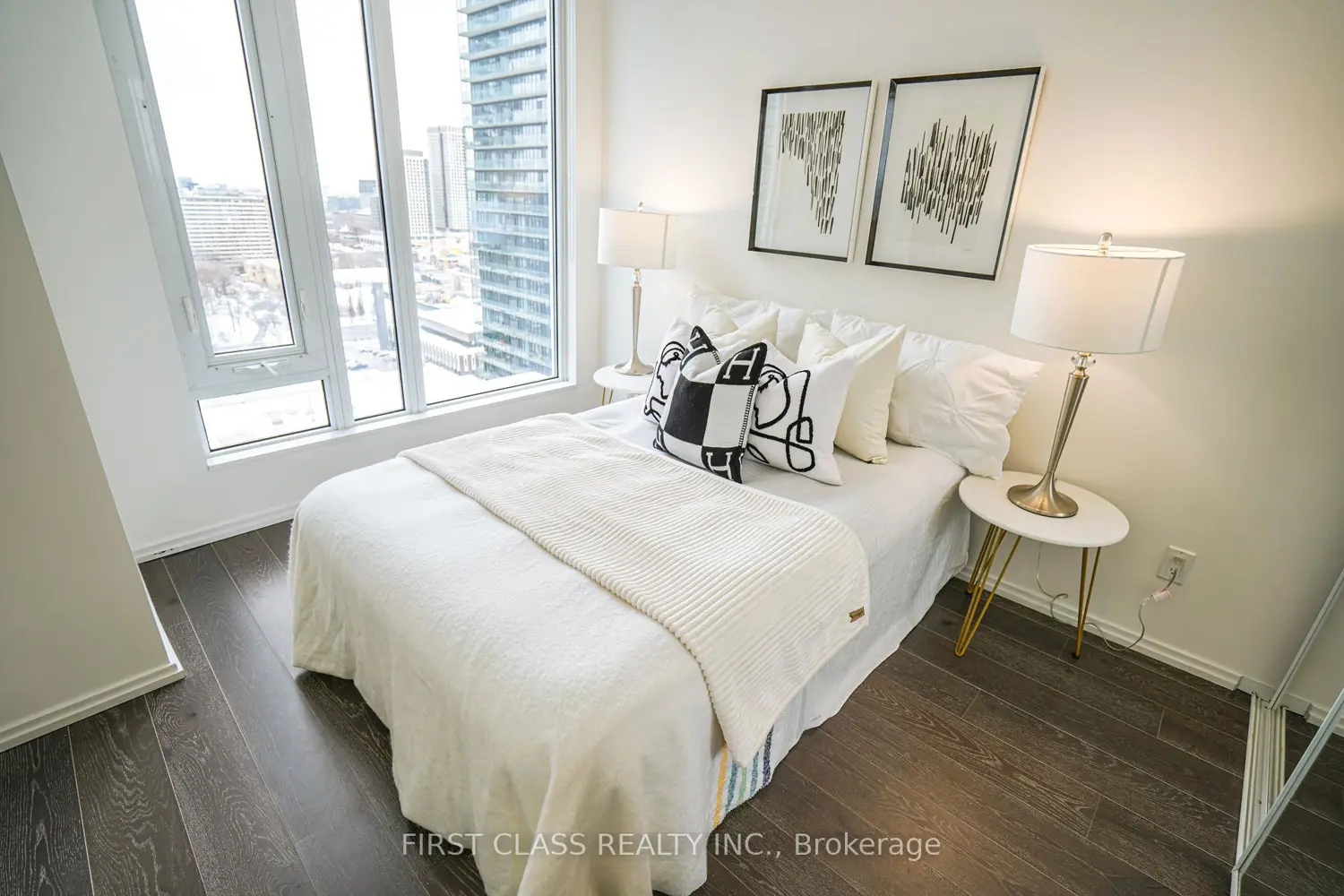 Additional image 7 of 68 Shuter Street 2010