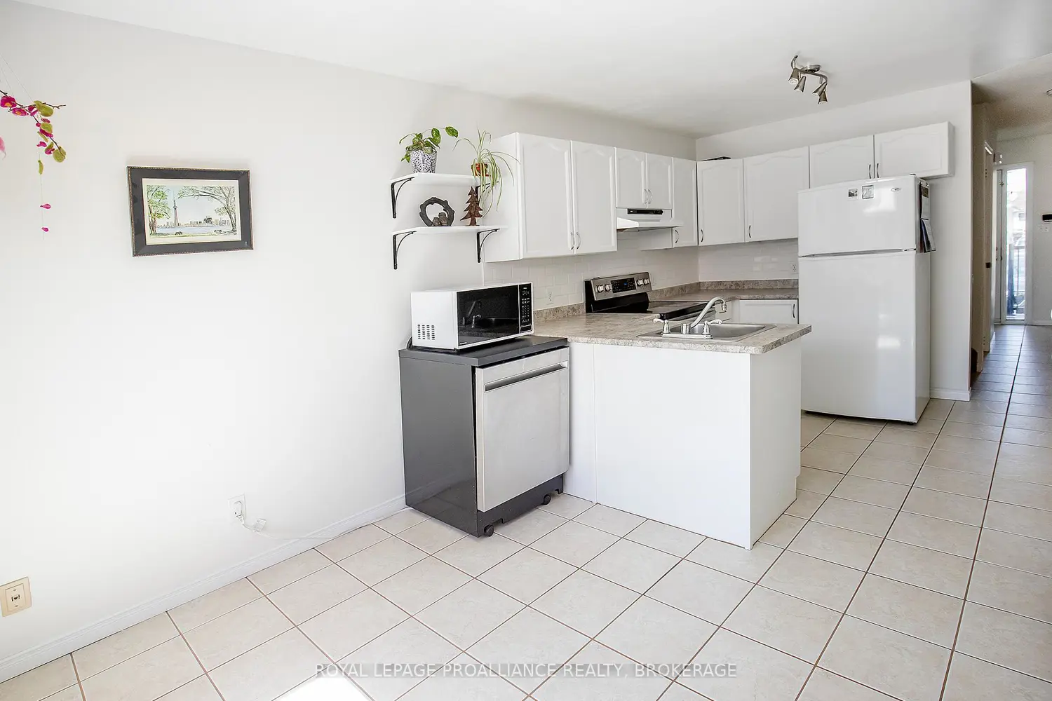 Additional image 5 of 1258 Brackenwood Crescent