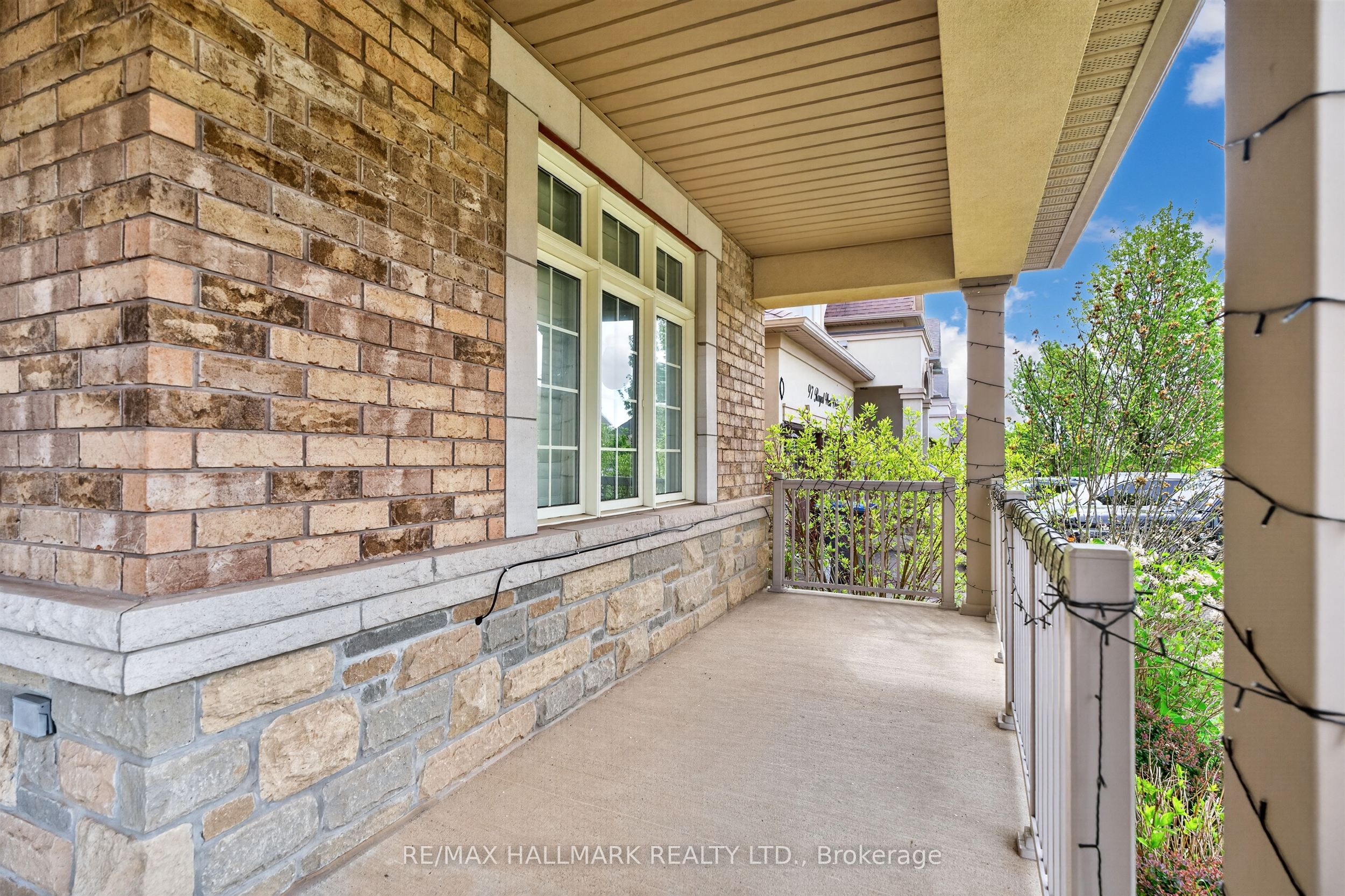 Additional image 4 of 99 Royal West Drive, Brampton, ON, L6X 0Z8