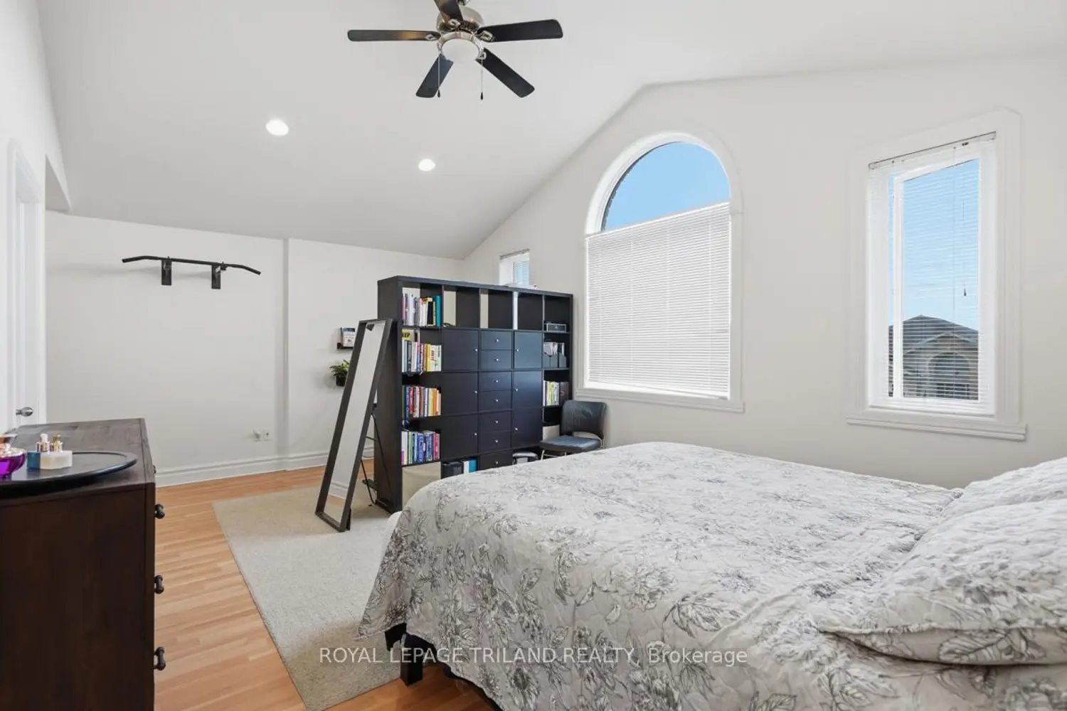 Additional image 6 of 1687 Seymour Crescent