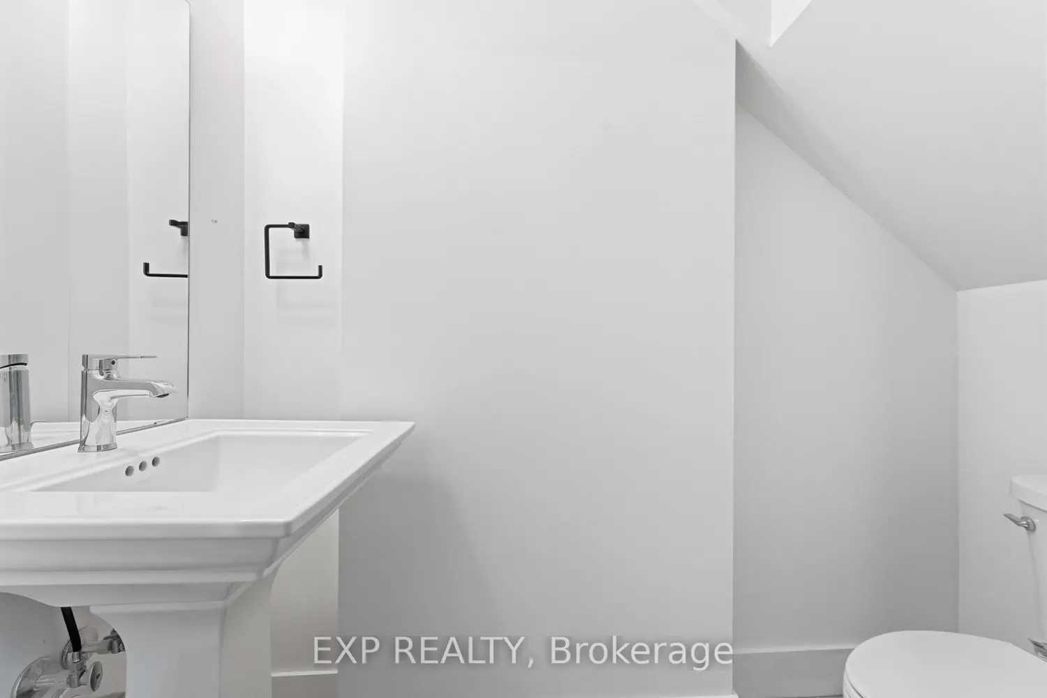 Additional image 8 of 2782 Barton Street 108
