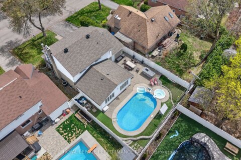 Additional image 8 of 1182 Greyrock Crescent, Ottawa, ON, K2C 2A4