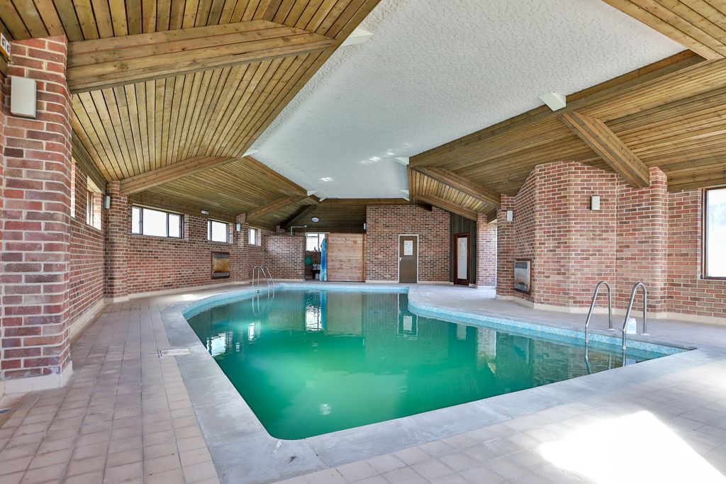 Additional image 4 of 5 bed detached bungalow to rentMudeford, Christchurch BH23