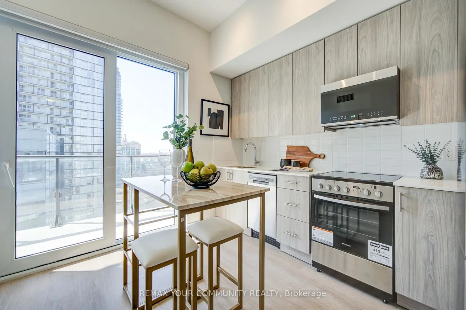 Additional image 6 of 15 Ellerslie Avenue 1403