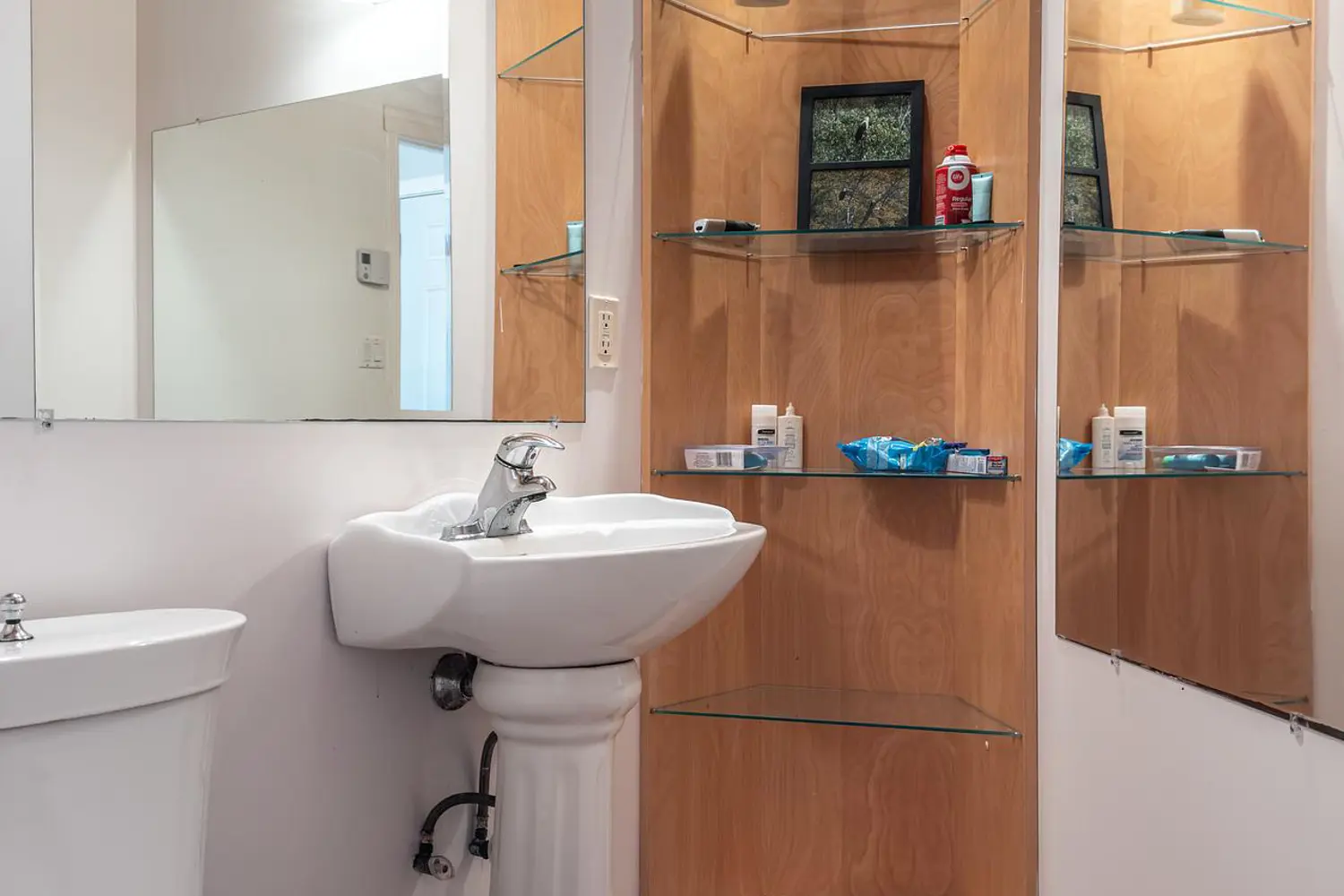 Additional image 3 of 10 North Shore Road